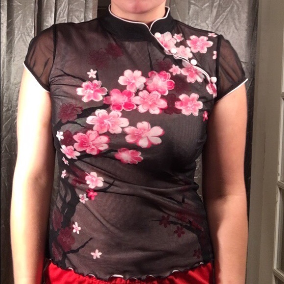 Cheongsam - Picture 2 of 2